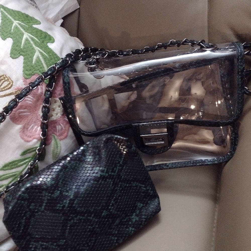 Great lil/ med size faux snakeskin on outer bag